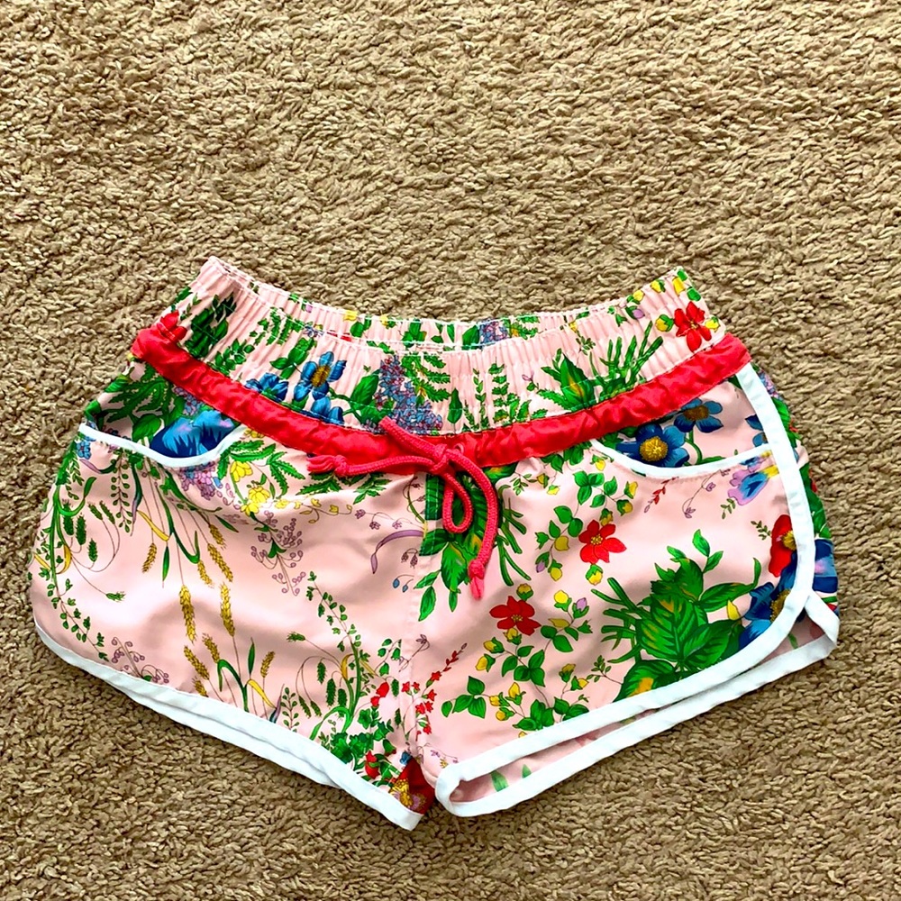 Roxy pink floral beach shorts size US 2-4/AU 8